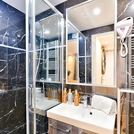 113 - Urban Vuitton Lemoine *