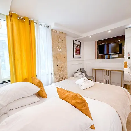 113 - Urban Vuitton Lemoine Apartmán