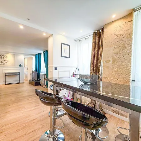 113 - Urban Vuitton Lemoine Paříž